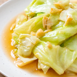 กระหล่ำปลีผัดน้ำปลา