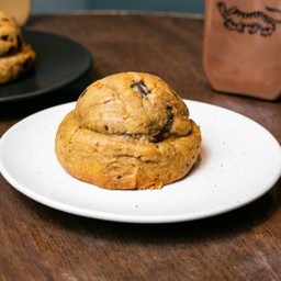 Walnut chocolate cookie