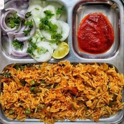 Tava pulao basmati Indian long grain rice