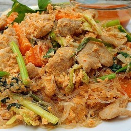 สุกี้แห้งรวมทะเล