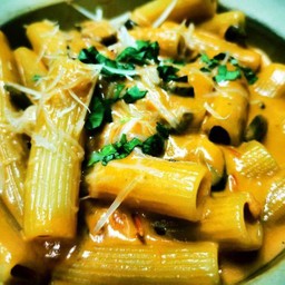 Rigatoni Mushroom Mix Sauce ริกาโทนี่เห็ดซอสผสม
