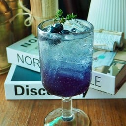 บลูเบอร์รี่โซดา