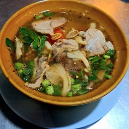 ต้มแซ่บกระดูกอ่อน