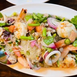 อาหารตามสั่ง (อะไร What?)