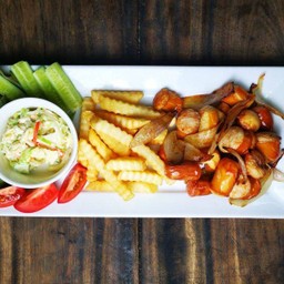 Grilled Sausage ไส้กรอกรวมย่าง