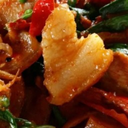 ผัดเผ็ดหมูป่า