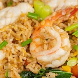 ข้าวผัดทะเล