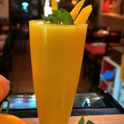 Mango Yoghurt Shake มะม่วงโยเกิร์ตปั่น