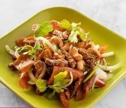 ยำสามกรอบทรงเครื่อง