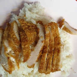 ข้าวหมูทอดอร่อยมาก บะหมี่เกี๊ยว