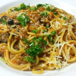 Spaghetti Bolognese สปาเก็ตตี้โบโลเนส