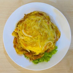 ข้าวไข่เจียว หอมใหญ่ต้นหอม