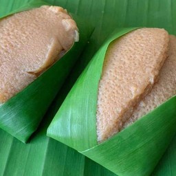เจ๊สุก๋วยเตี๋ยวไก่ตลาดพลู