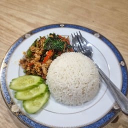 อร่อยสามแยก(สาขา2) แฮปปี้อินน์