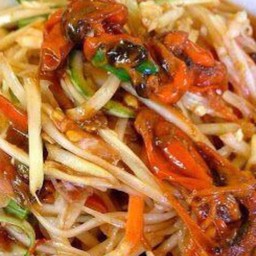 ตำหอยดอง