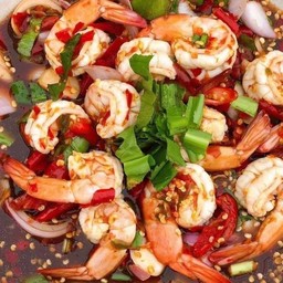 ยำกุ้งสุก