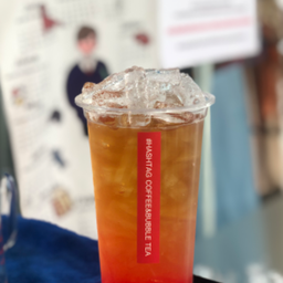 ชาเขียวสตรอเบอรี่