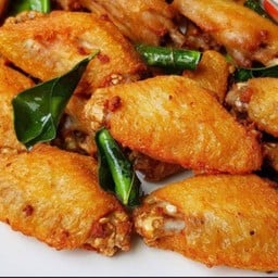 ปีกไก่ทอด