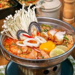 มาม่าต้มยำหม้อไฟ โคตรเดือด