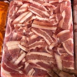 ร้านนี้ ดีต่อพุง จำหน่ายวัตถุดิบหมูกระทะ
