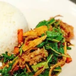 ผัดขี้เมาหมู,ไก่