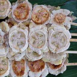 นำโชค กล้วยปิ้ง