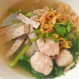 ก๋วยจั๊บญวน หมูเด้ง