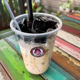 เฉาก๊วยนมสดคาราเมล