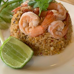 ข้าวผัดต้มยำกุ้ง
