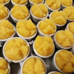 ร้านขนมแม่ชลอ ตลาดบุญเรือง ถนนเฉลิมพระเกียรติ ร 9 ซ.22