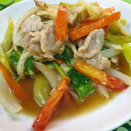 ผัดผักรวมหมูชิ้น