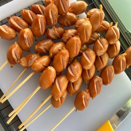 ลูกชิ้นปิ้งยิ้มยิ้ม