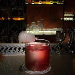 Mahaniyom Cocktail Bar - มหานิยมค็อกเทลบาร์