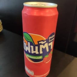 แฟนต้าน้ำแดง