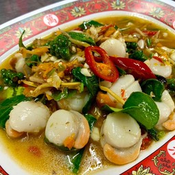 หอยเชลล์ผัดฉ่า