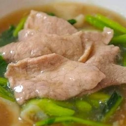 ราดหน้าหมู