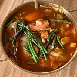 แกงส้มชะอมกุ้ง