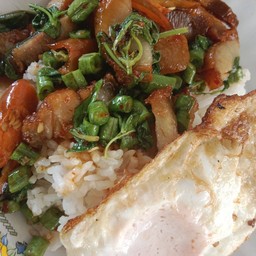 ก๋วยเตี๋ยวกลางซอย