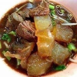 ก๋วยเตี๋ยวเป็ดตุ๋นเนื้อตุ๋น รสเด็ด