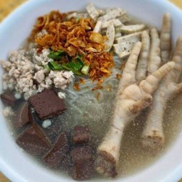 888 ก๋วยจั๊บ อาหารตามสั่ง น้ำปั่น