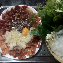 แจ่วฮ้อนชุดรวมหมูเนื้อ300