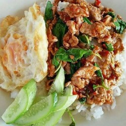 ข้าวกระเพราหมูชิ้น