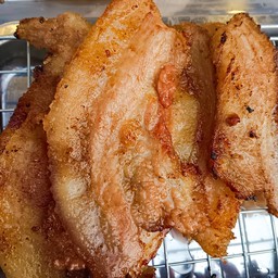 หมูย่าง ไส้ย่าง น้ำจิ้มรสเด็ด เปิวไทบ้าน