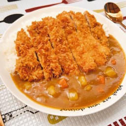 Bento-Bako ข้าวแกงกะหรี่ญี่ปุ่น