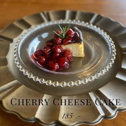 Cherry/Blueberry  Cheese Cake