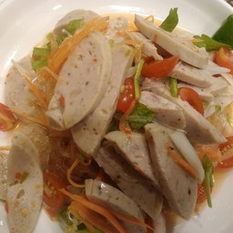 ยำหมูยอ