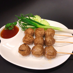 ลูกชิ้นเนื้อ 1ชุด 3 ไม้