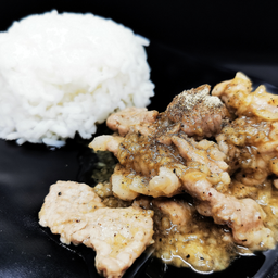 ผัดกระเทียมพริกไทยโบราณ