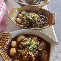 ก๋วยเตี๋ยวเรือ หมู