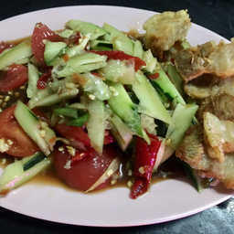 ตำแตงหมูกรอบ